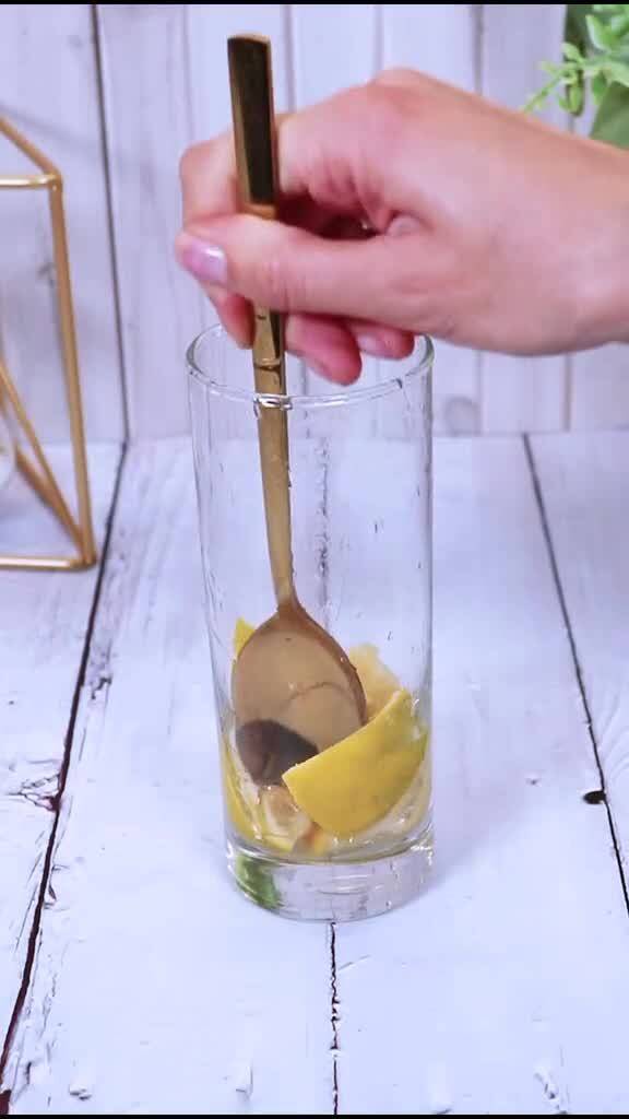 畅享微醺风情 创意无酒精鸡尾酒制作指南